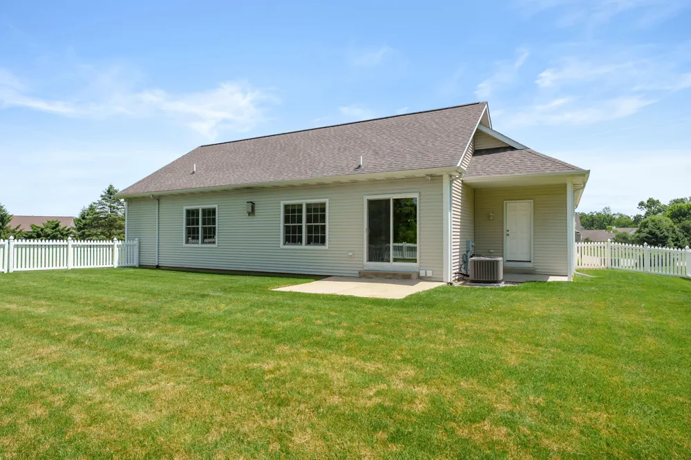 597 Winter Slope Kalamazoo, MI 49009