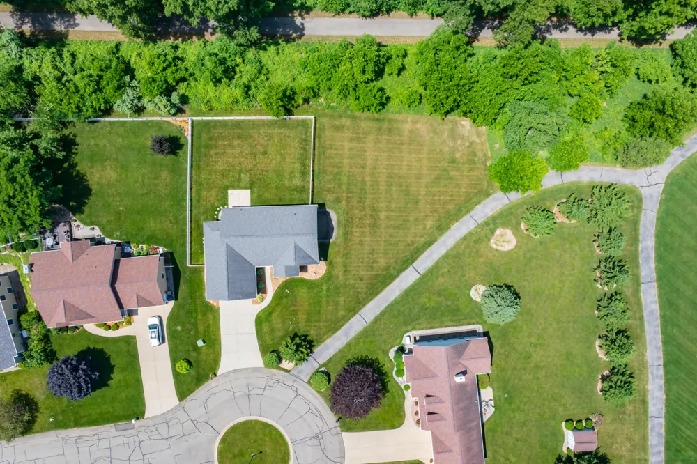 597 Winter Slope Kalamazoo, MI 49009