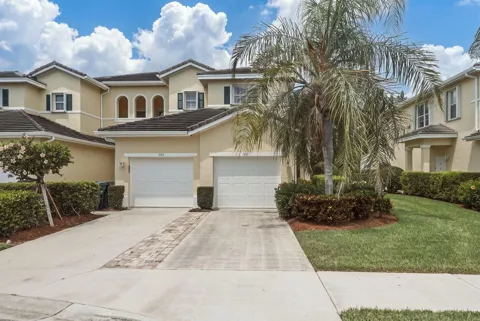 301 Southstar Drive #1304