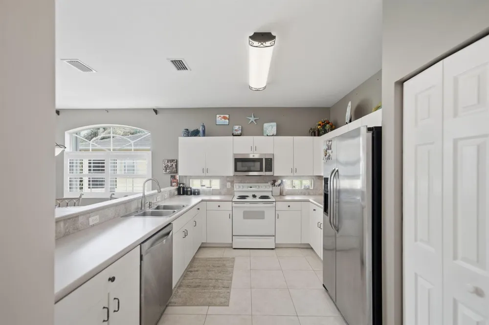 301 Southstar Drive #1304 Fort Pierce, FL 34949