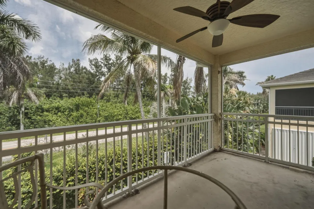 301 Southstar Drive #1304 Fort Pierce, FL 34949