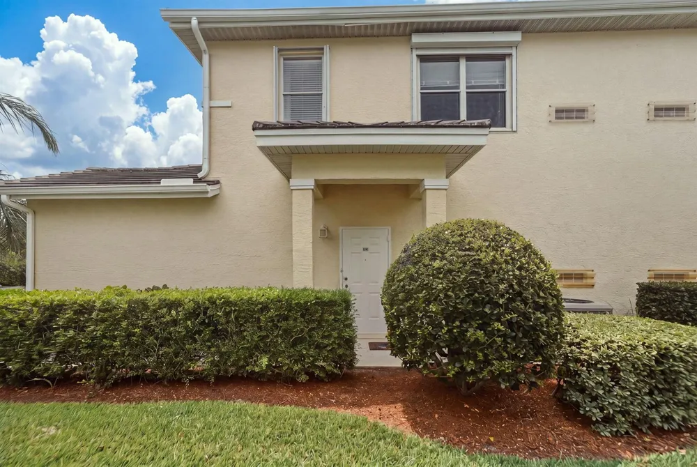 301 Southstar Drive #1304 Fort Pierce, FL 34949