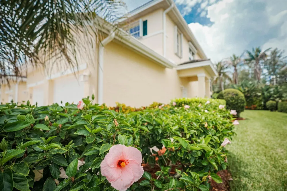301 Southstar Drive #1304 Fort Pierce, FL 34949