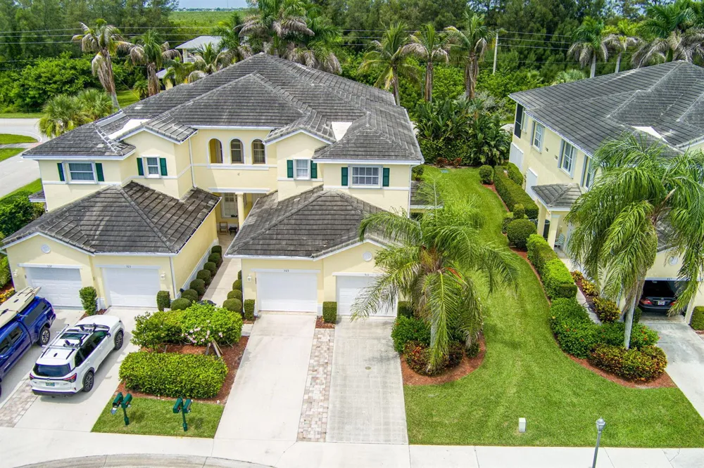 301 Southstar Drive #1304 Fort Pierce, FL 34949