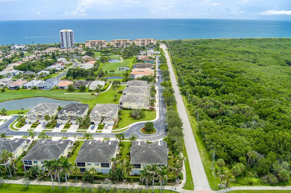 301 Southstar Drive #1304 Fort Pierce, FL 34949