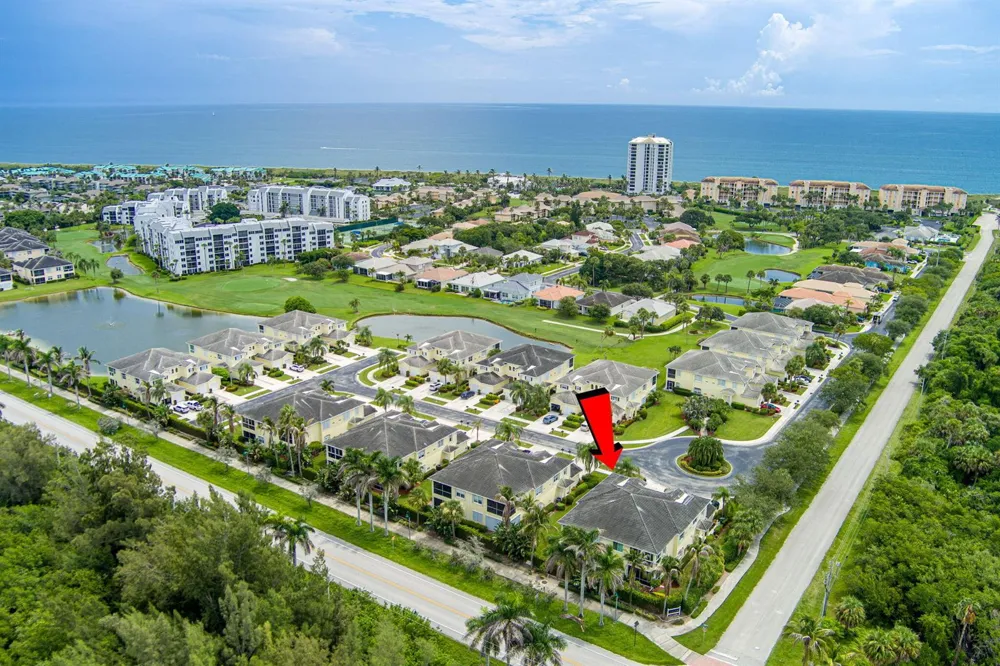 301 Southstar Drive #1304 Fort Pierce, FL 34949