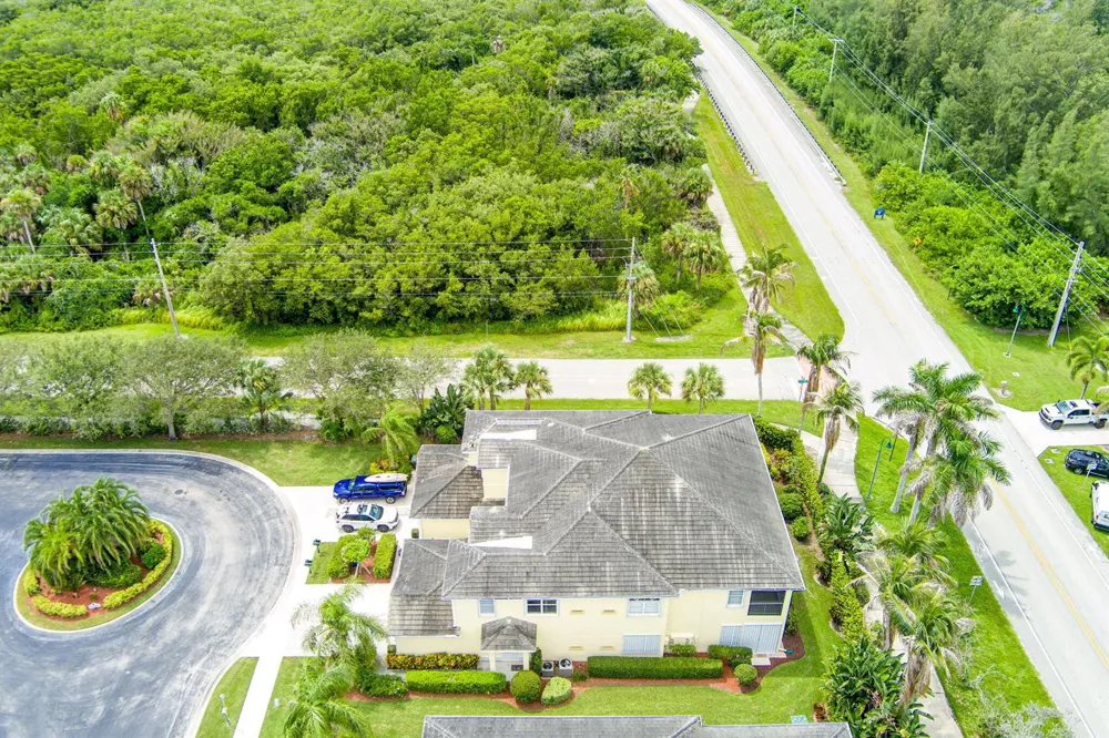301 Southstar Drive #1304 Fort Pierce, FL 34949