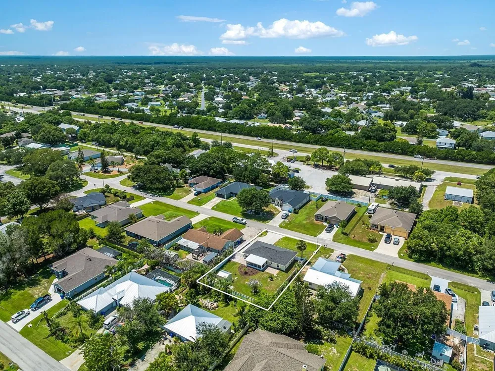 867 CLEARMONT STREET Sebastian, FL 32958
