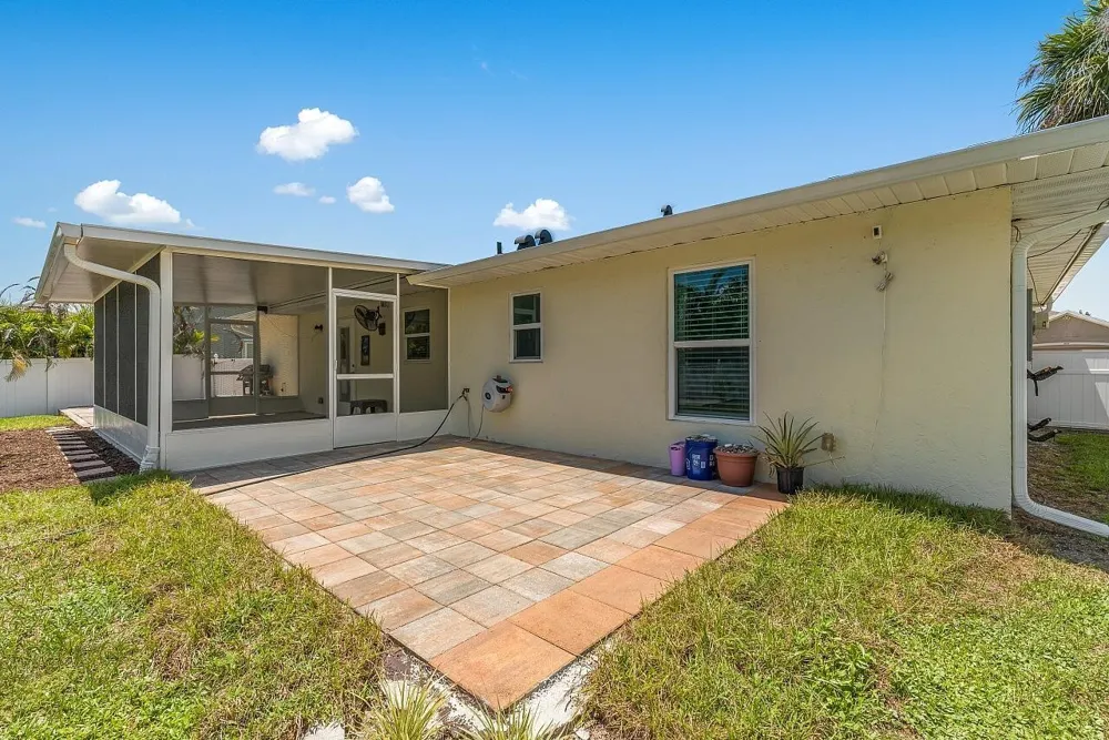 867 CLEARMONT STREET Sebastian, FL 32958