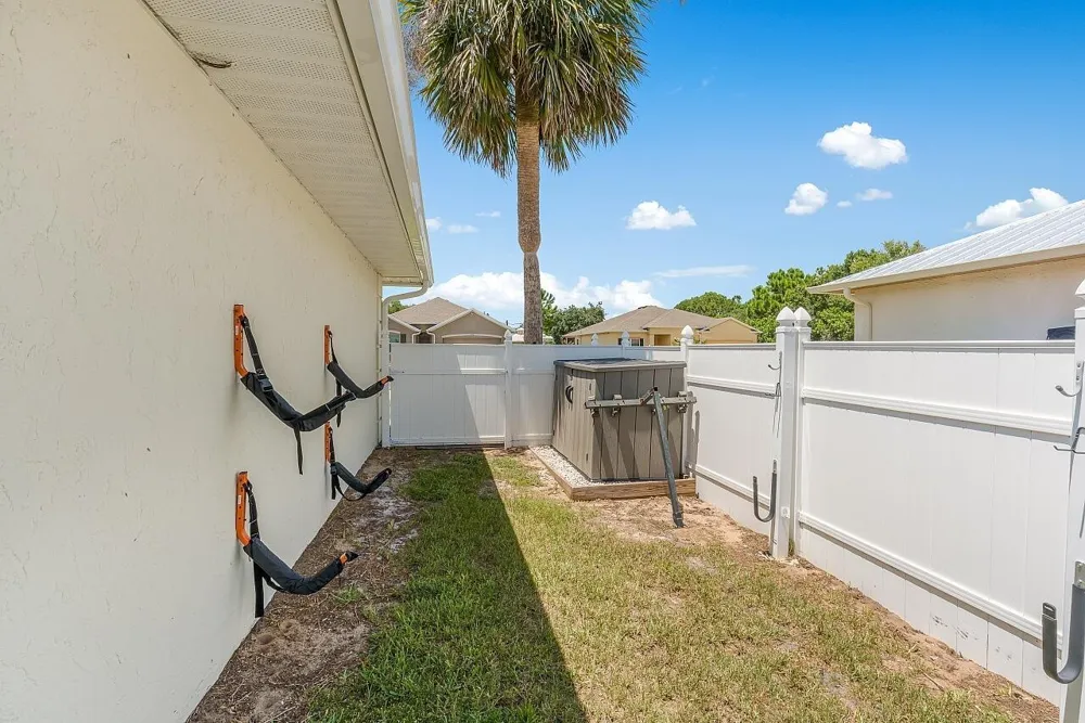 867 CLEARMONT STREET Sebastian, FL 32958
