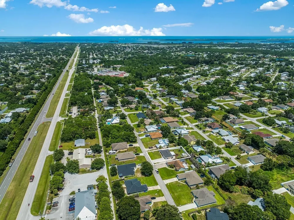 867 CLEARMONT STREET Sebastian, FL 32958