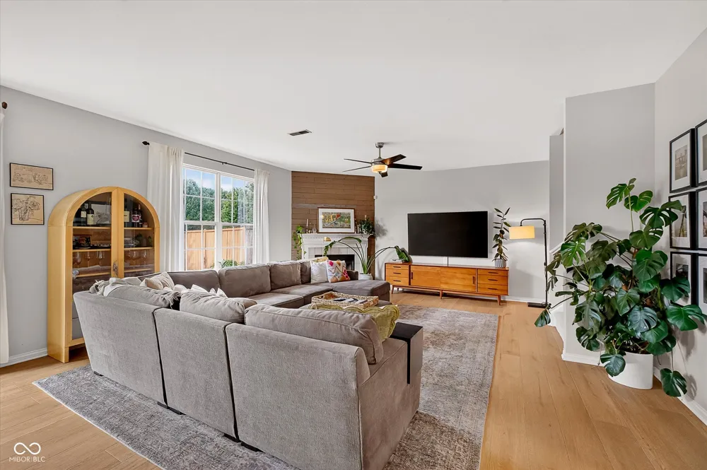 4717 Nyla Court Westfield, IN 46062