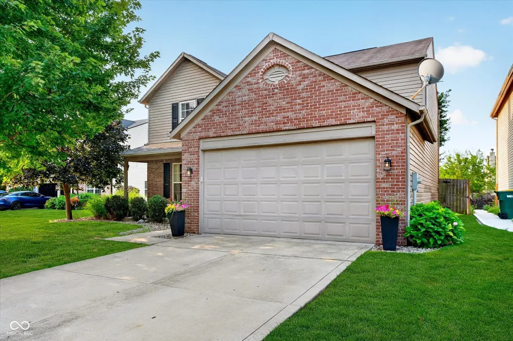 4717 Nyla Court Westfield, IN 46062