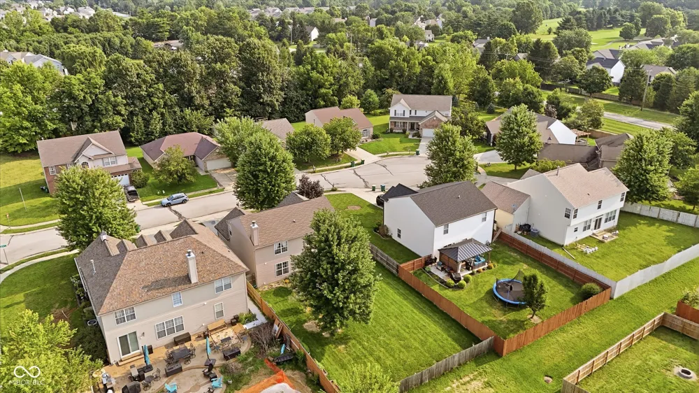 4717 Nyla Court Westfield, IN 46062