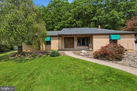 1421 NECTARINE ROAD
