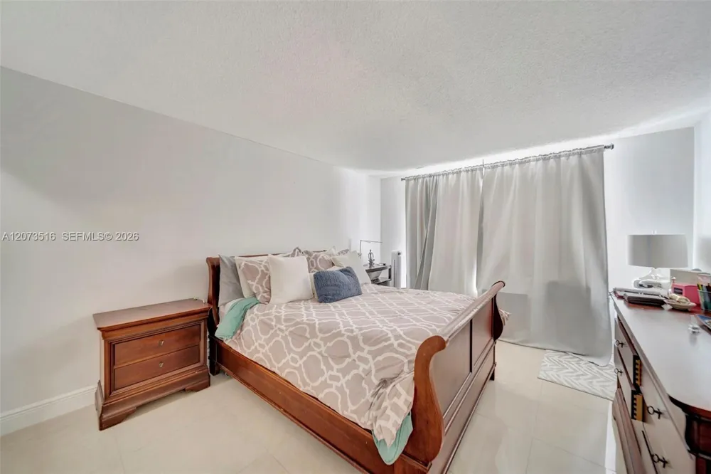 1801 S Ocean Dr #241 Hallandale Beach, FL 33009