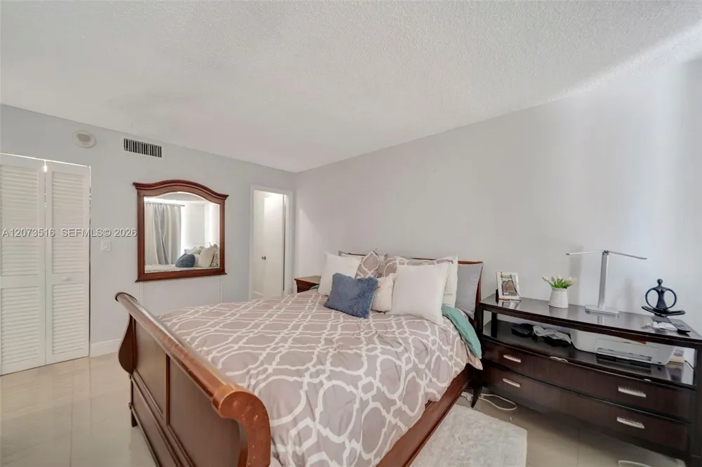 1801 S Ocean Dr #241 Hallandale Beach, FL 33009