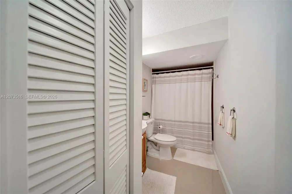 1801 S Ocean Dr #241 Hallandale Beach, FL 33009