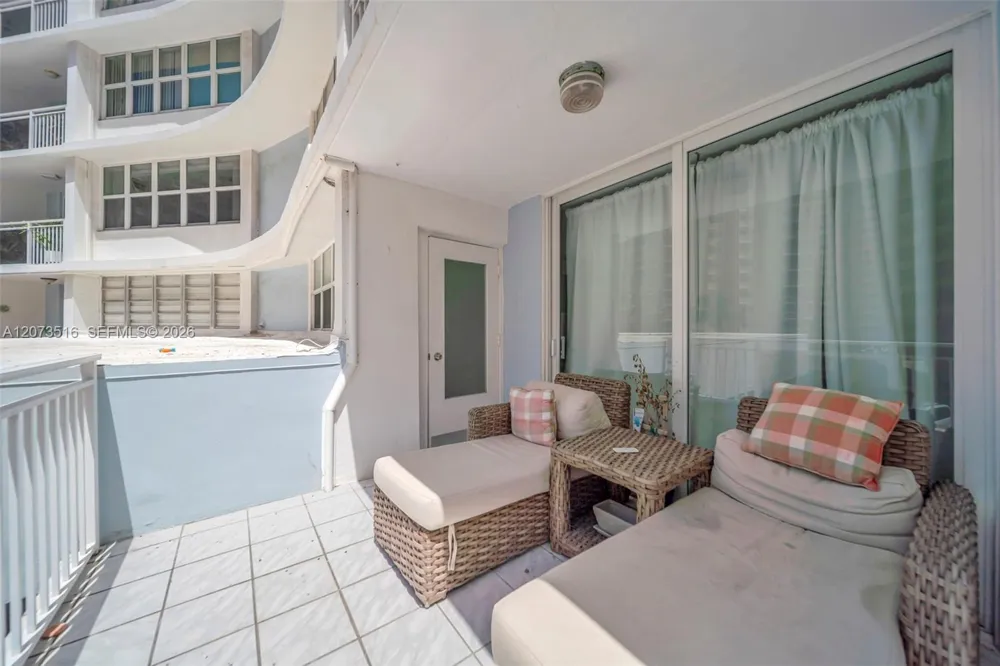 1801 S Ocean Dr #241 Hallandale Beach, FL 33009