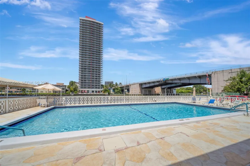 1801 S Ocean Dr #241 Hallandale Beach, FL 33009