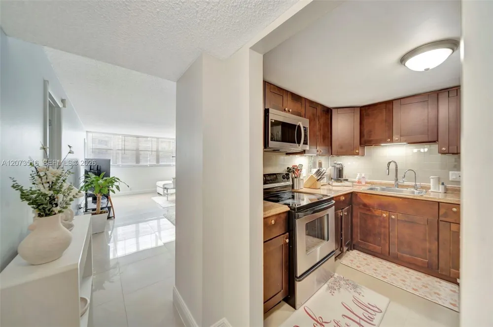 1801 S Ocean Dr #241 Hallandale Beach, FL 33009