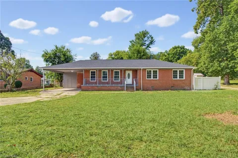 1416 Lynwood Terrace