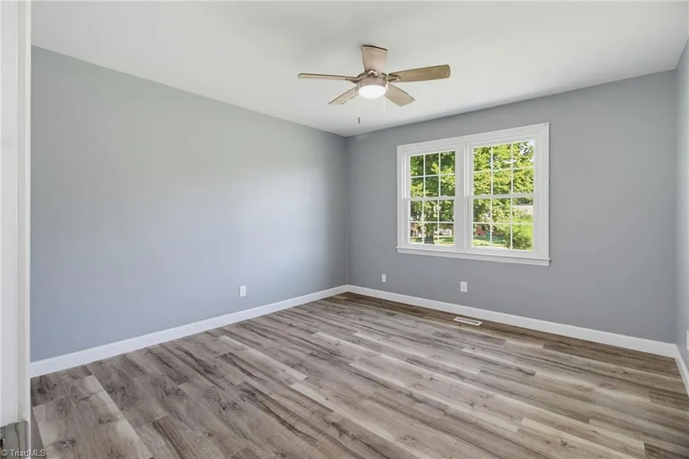 1416 Lynwood Terrace High Point, NC 27265