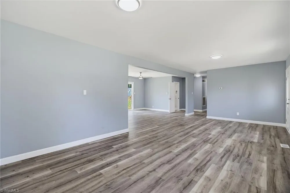 1416 Lynwood Terrace High Point, NC 27265