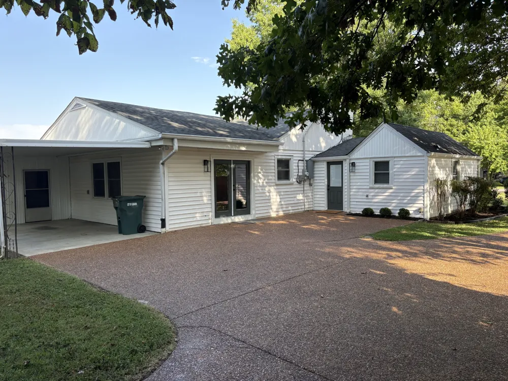 506 W Sunset Dr Lebanon, TN 37087