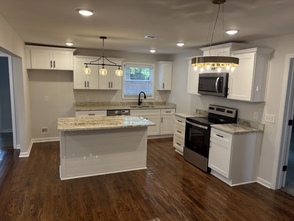 506 W Sunset Dr Lebanon, TN 37087