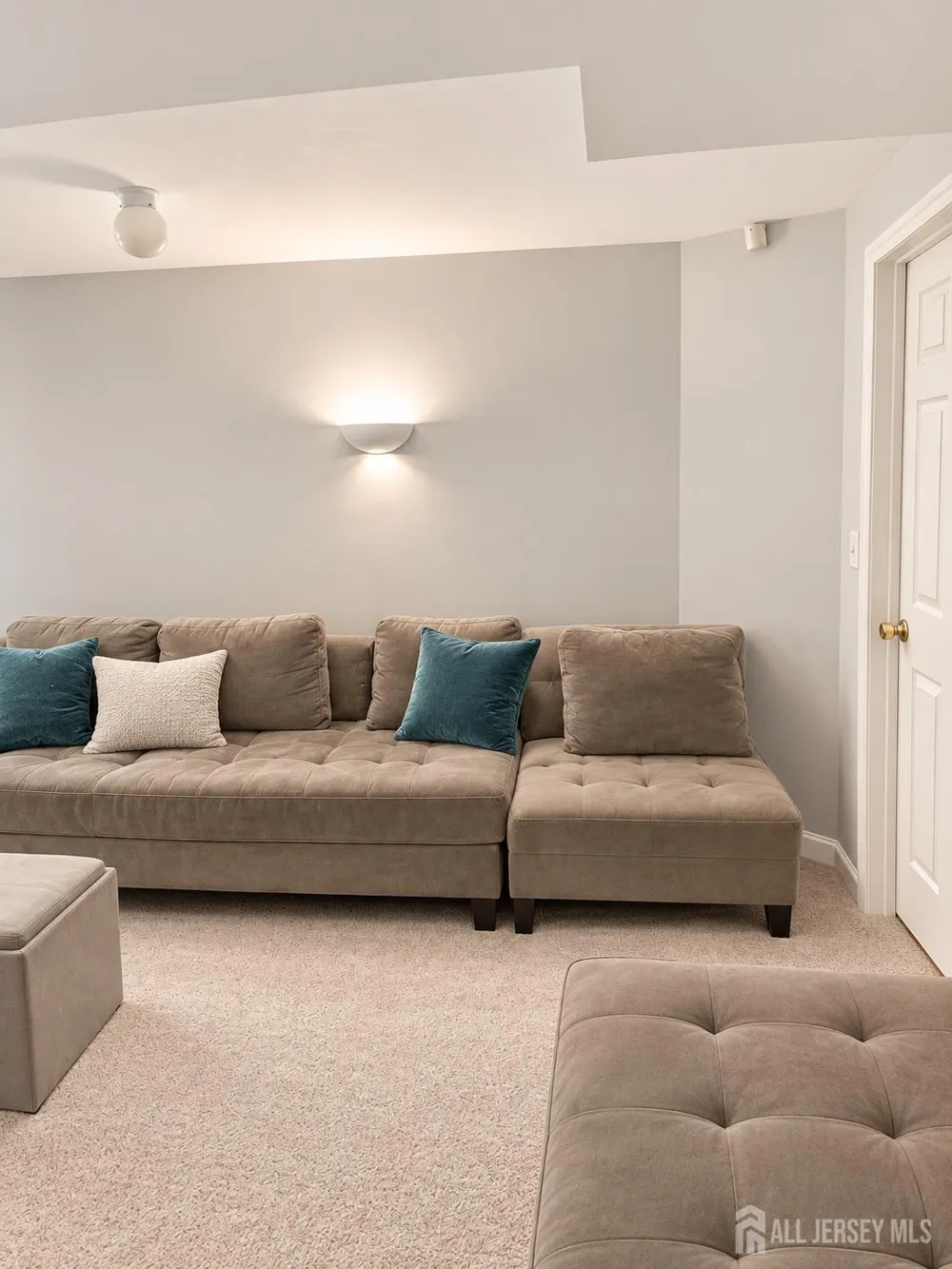 94 Castle Pointe Boulevard Piscataway, NJ 08854