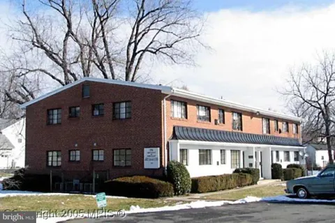 2761 ANNANDALE ROAD #2
