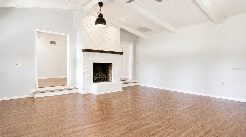4030 KATHLEEN ROAD Lakeland, FL 33810