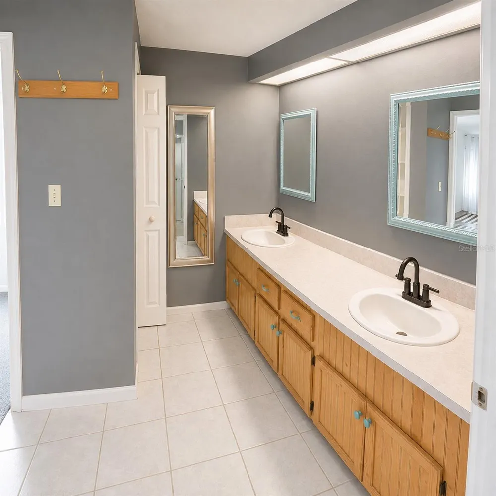 4030 KATHLEEN ROAD Lakeland, FL 33810