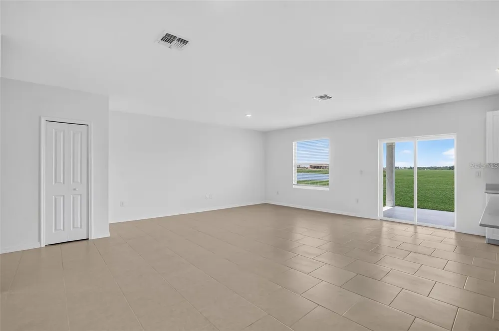 3821 AMBERSWEET CROSSING Parrish, FL 34219