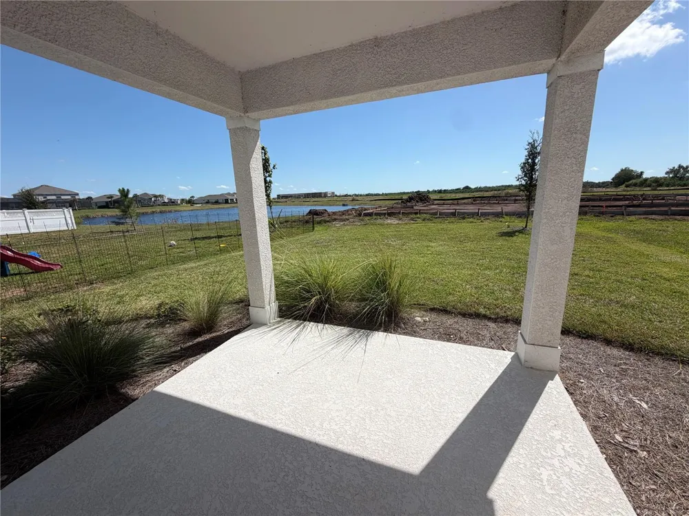3821 AMBERSWEET CROSSING Parrish, FL 34219
