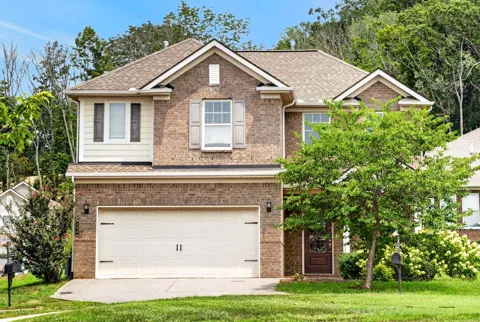 223 Hempstead Ct