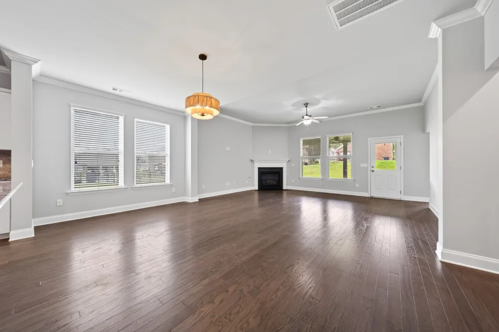 223 Hempstead Ct Gallatin, TN 37066