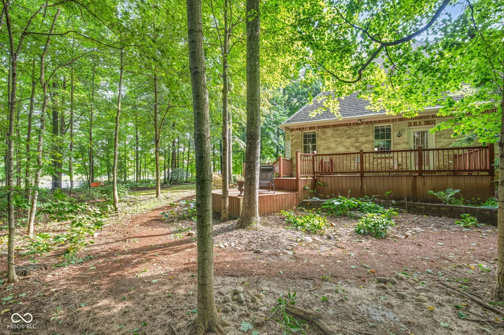 1724 E Greyhawk Way Greenfield, IN 46140
