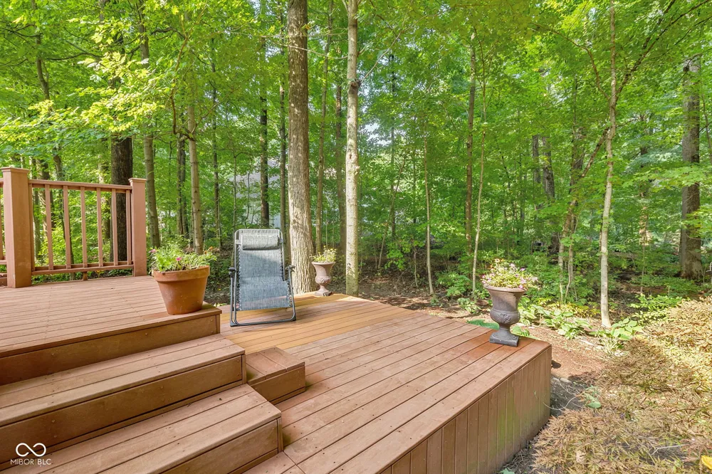 1724 E Greyhawk Way Greenfield, IN 46140