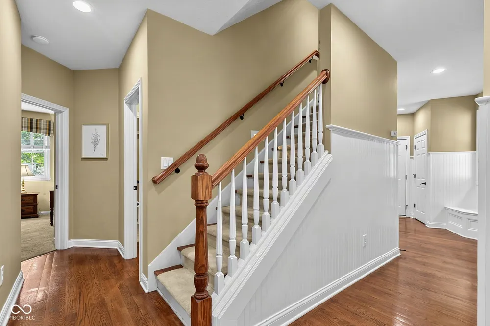 1724 E Greyhawk Way Greenfield, IN 46140