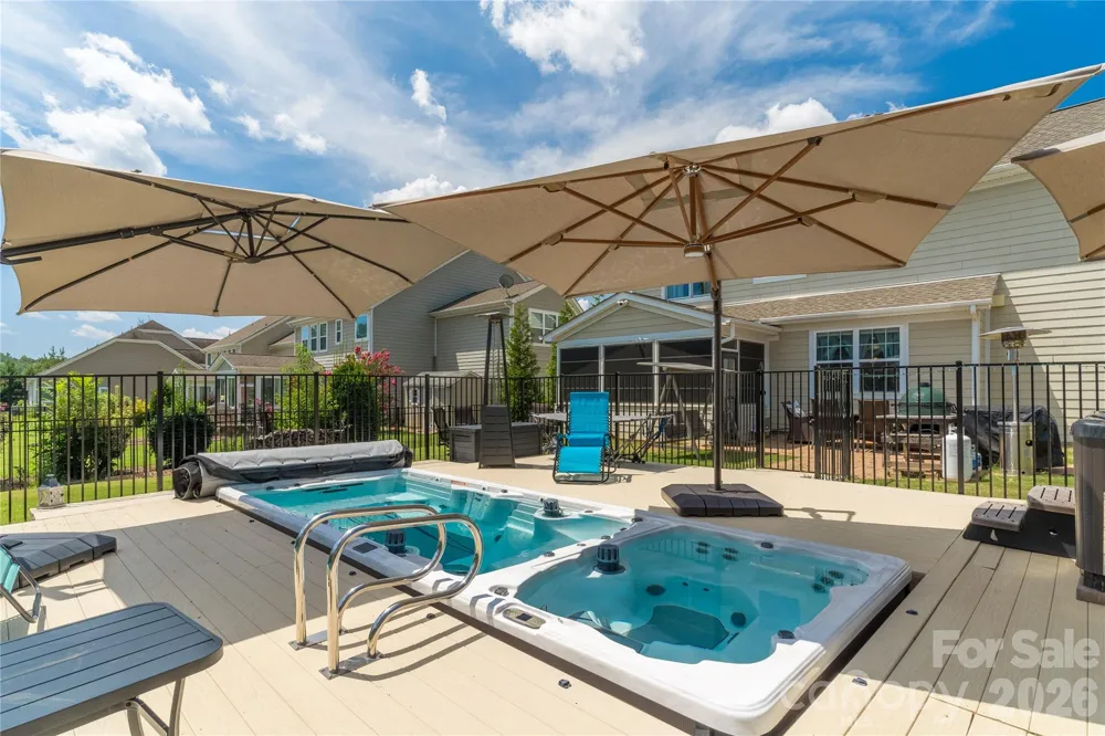 137 Flora Vista Drive Mooresville, NC 28117