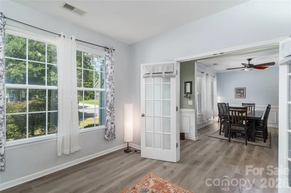 137 Flora Vista Drive Mooresville, NC 28117