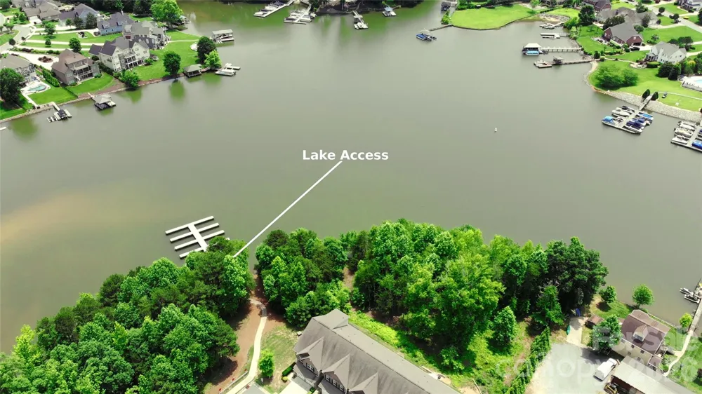 137 Flora Vista Drive Mooresville, NC 28117