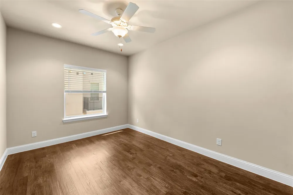 2952 Sheridan Drive Carrollton, TX 75010