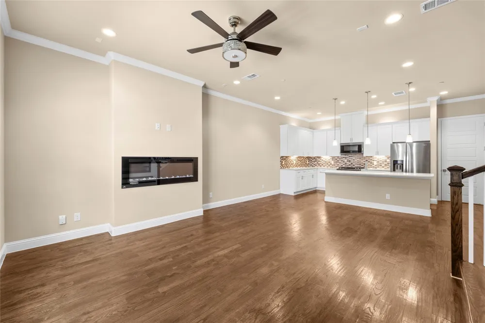 2952 Sheridan Drive Carrollton, TX 75010