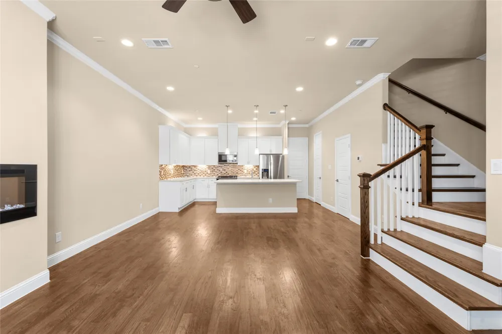 2952 Sheridan Drive Carrollton, TX 75010