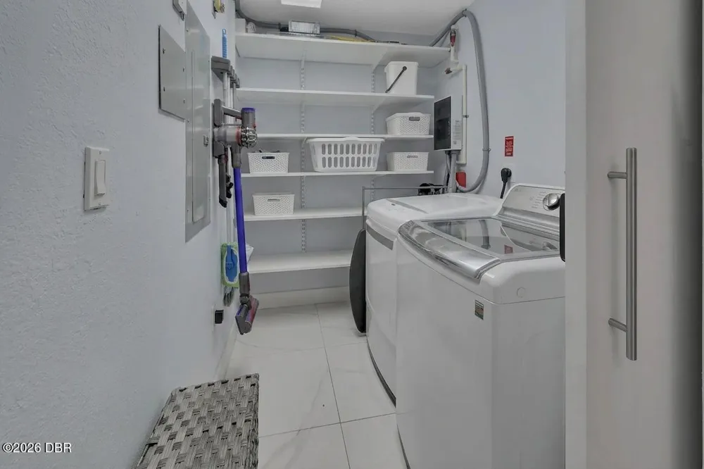 2801 S Ridgewood Avenue #914 South Daytona, FL 32119