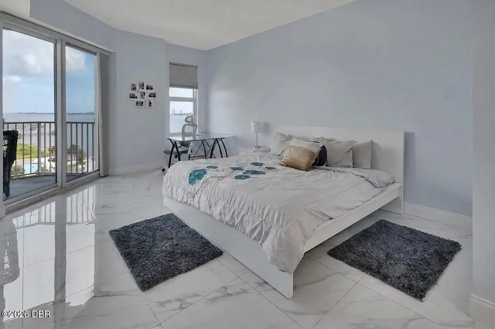 2801 S Ridgewood Avenue #914 South Daytona, FL 32119