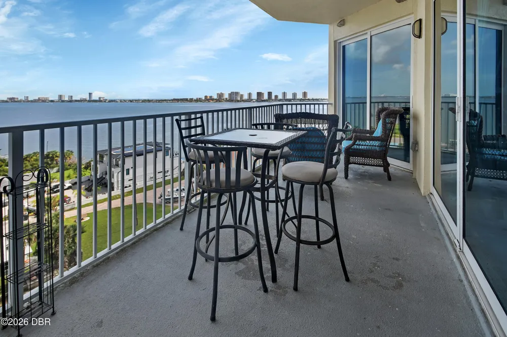 2801 S Ridgewood Avenue #914 South Daytona, FL 32119